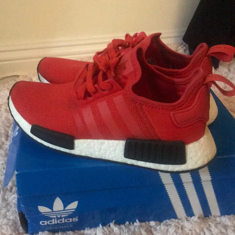 Red/Blk nmd size 8